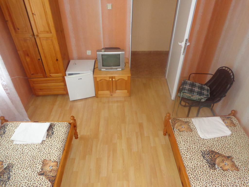 Prometei Hotel Burgasz Kültér fotó